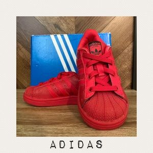 ADIDAS -  Superstar Triple Red Toddler Unisex Sneaker - SZ: 7